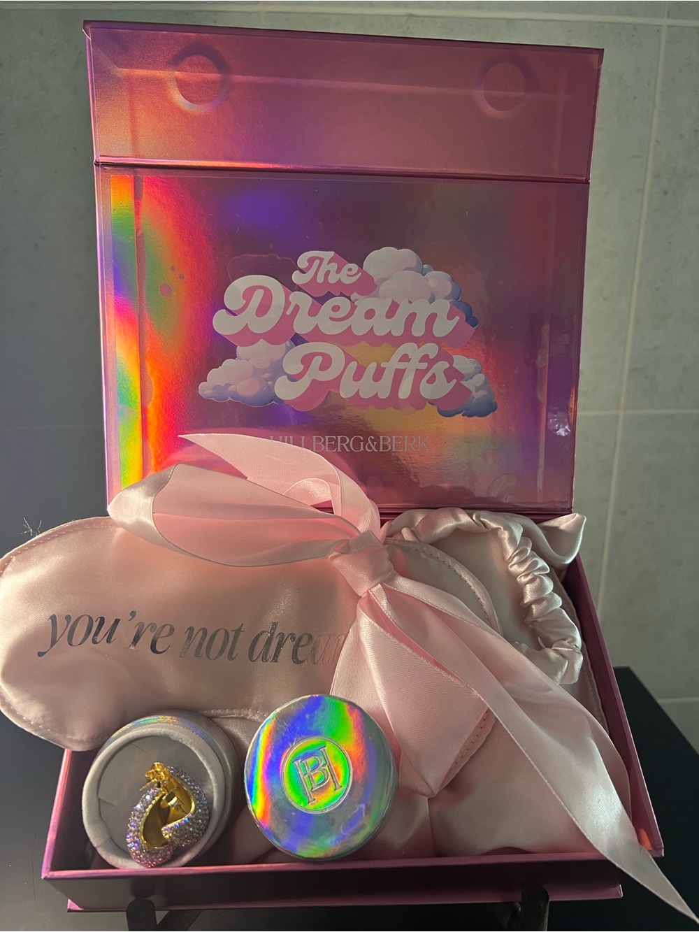 The Dream Puffs Satin Sleep Mask Gift Set in Pink - Picture 1 of 5